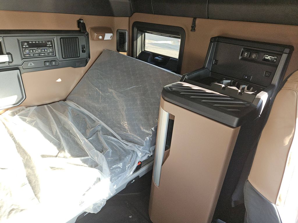 Slide images of 2026 MACK PIONEER 64T 76H