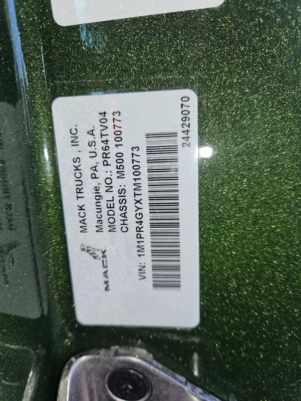 Slide images of 2026 MACK PIONEER 64T 76H