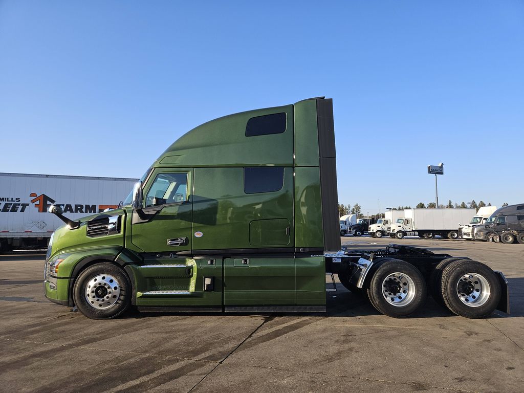 Slide images of 2026 MACK PIONEER 64T 76H