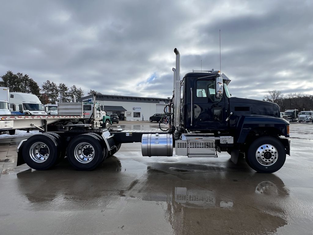 Slide images of 2026 MACK PINNACLE 64T DC