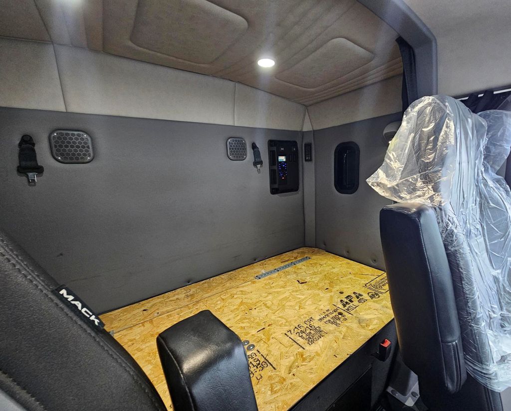 Slide images of 2020 MACK AN64T 