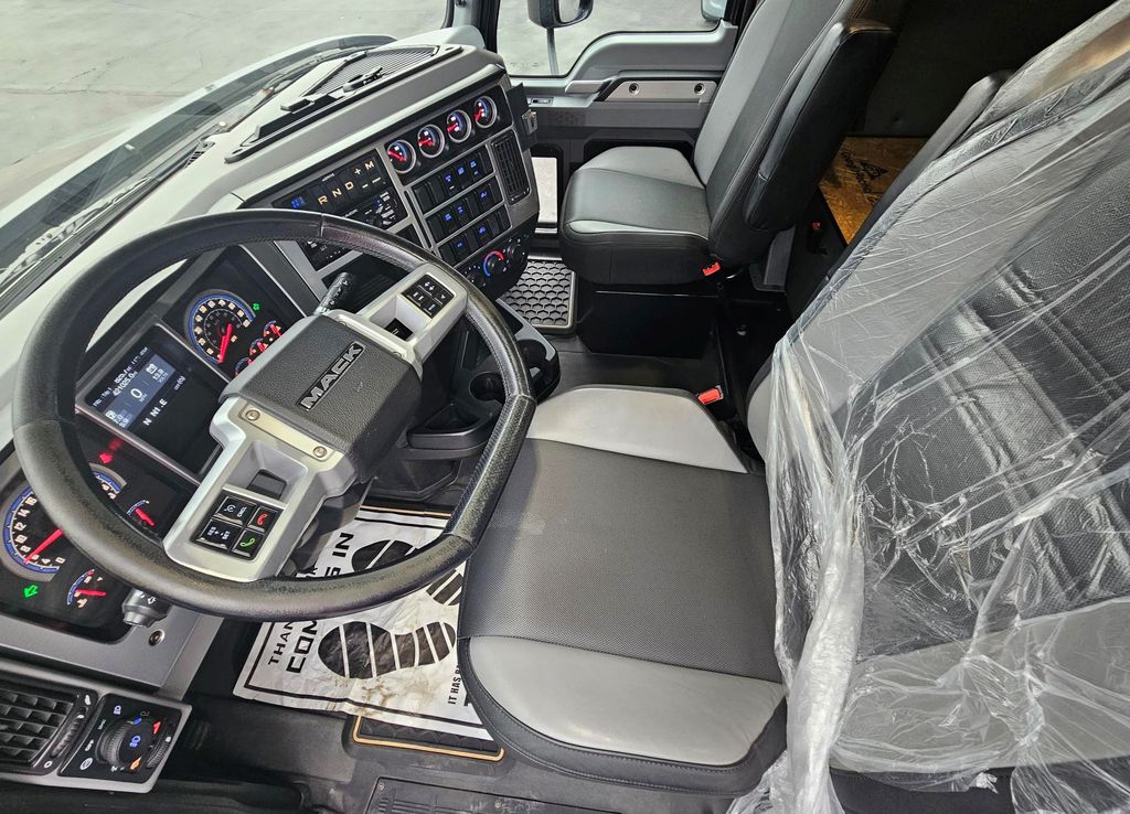 Slide images of 2020 MACK AN64T 