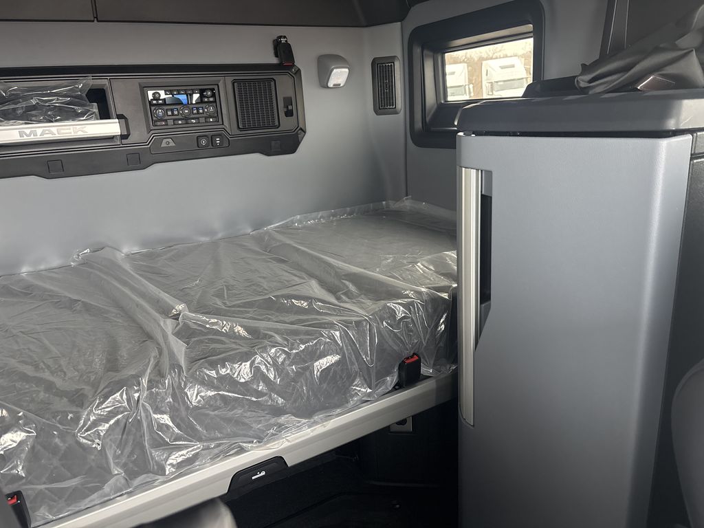 Slide images of 2026 MACK PIONEER 64T MOD