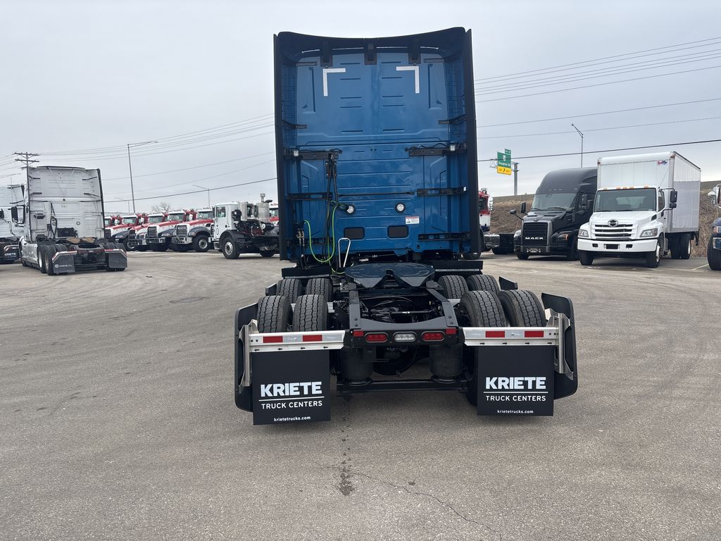 Slide images of 2026 MACK PIONEER 64T MOD