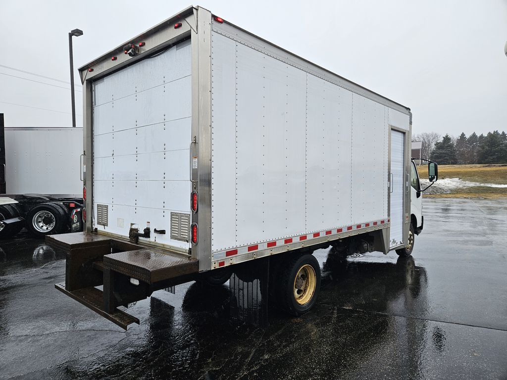 Slide images of 2018 HINO 195 