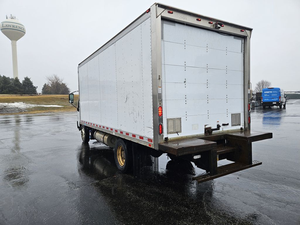 Slide images of 2018 HINO 195 