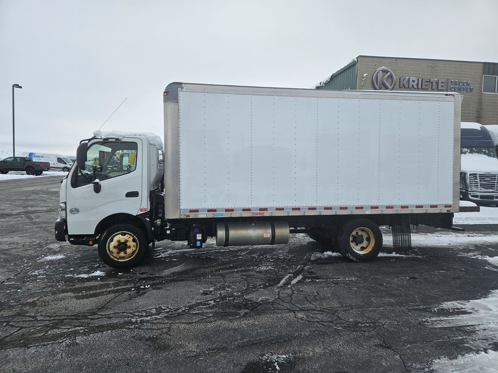 Slide images of 2018 HINO 195 