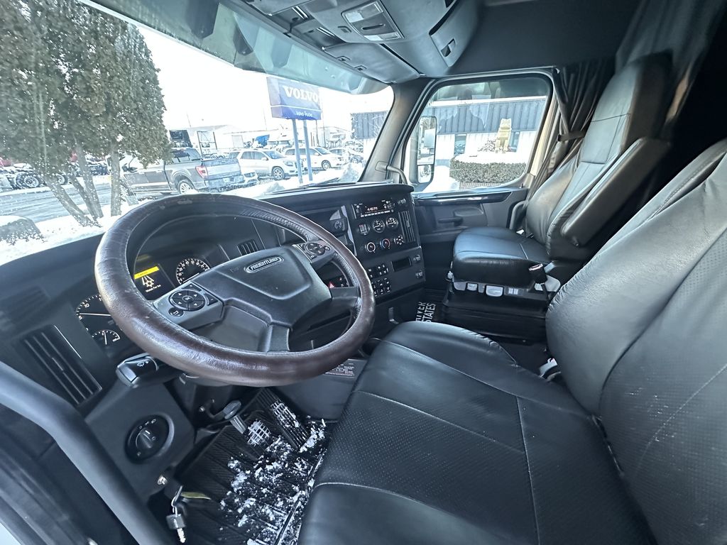 Slide images of 2023 FREIGHTLINER CASCADIA