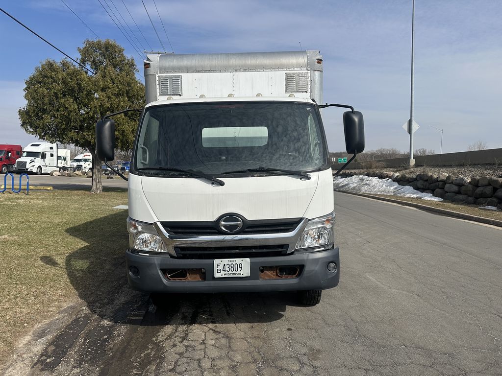 Slide images of 2018 HINO 195