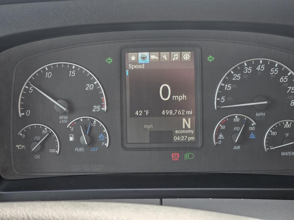 Slide images of 2020 FREIGHTLINER CASCADIA