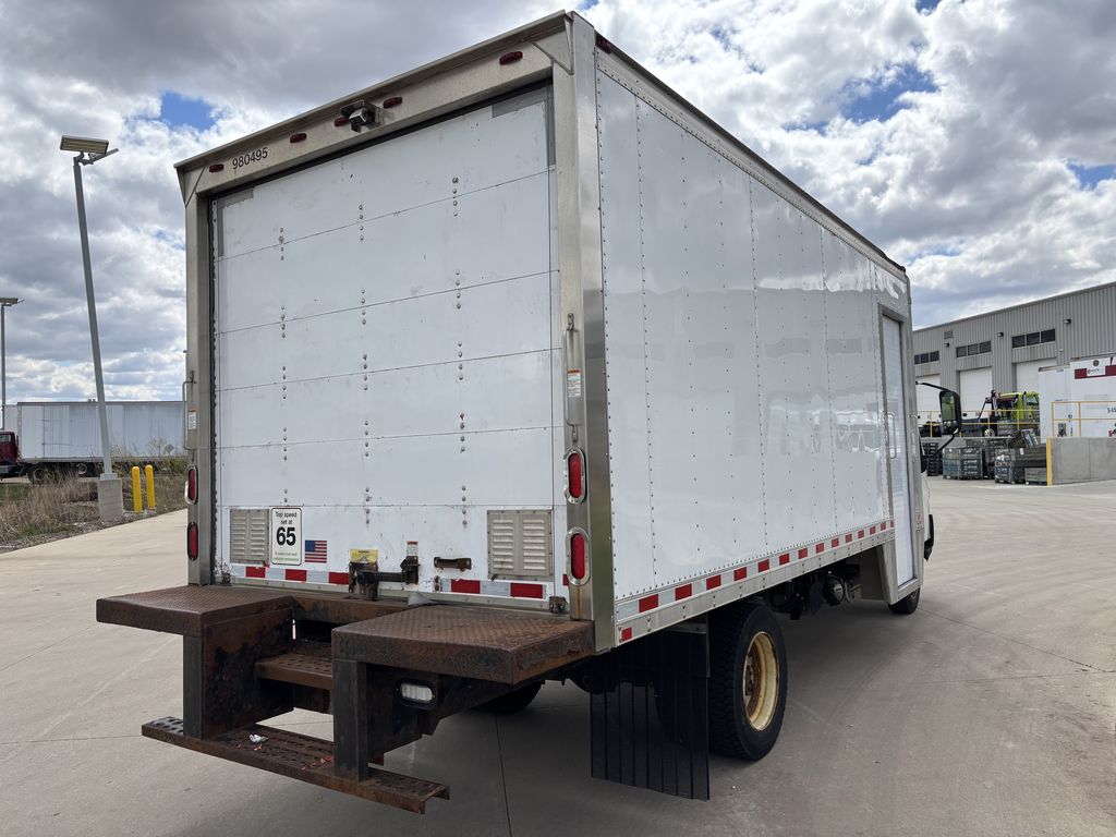Slide images of 2018 HINO 195