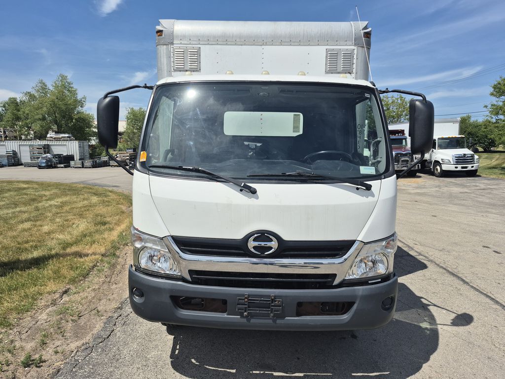 Slide images of 2018 HINO 195