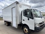 Slide images of 2018 HINO 195