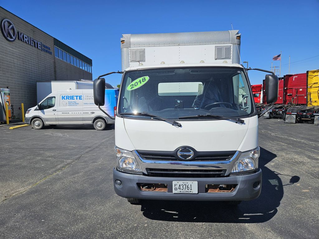 Slide images of 2018 HINO 195