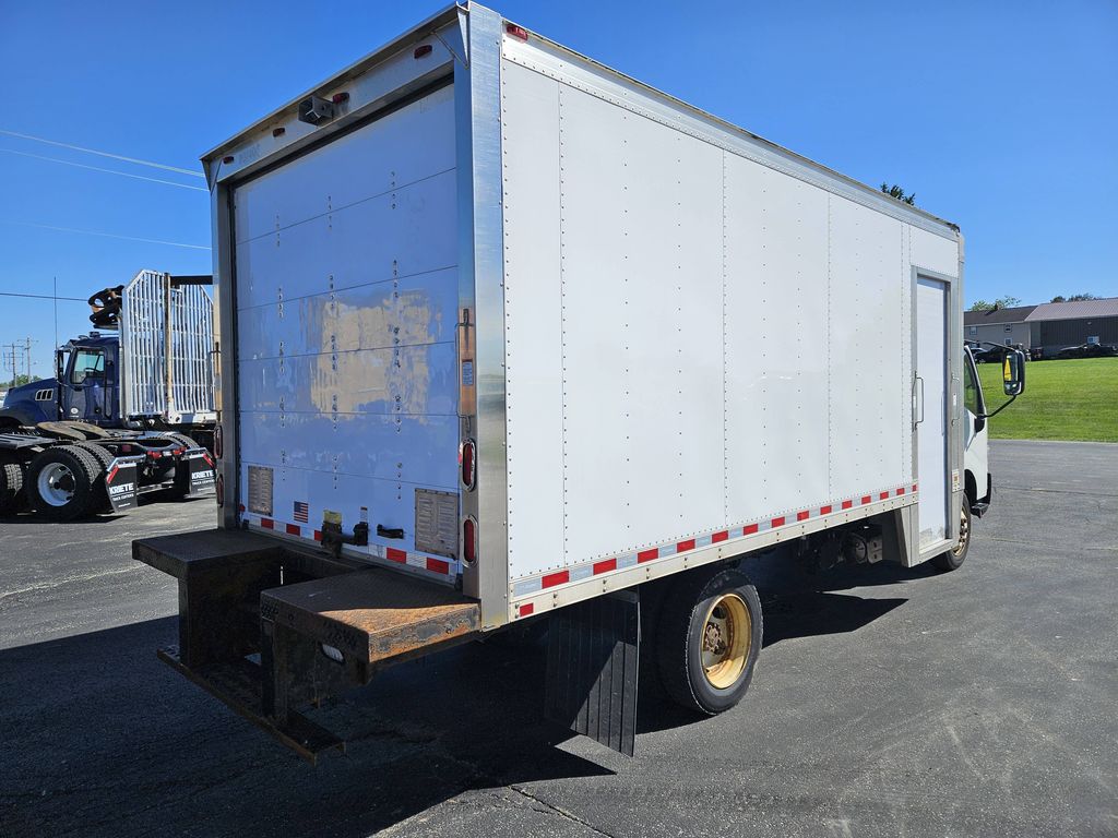 Slide images of 2018 HINO 195