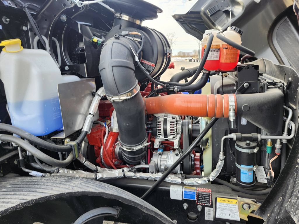 Slide images of 2026 MACK MD642