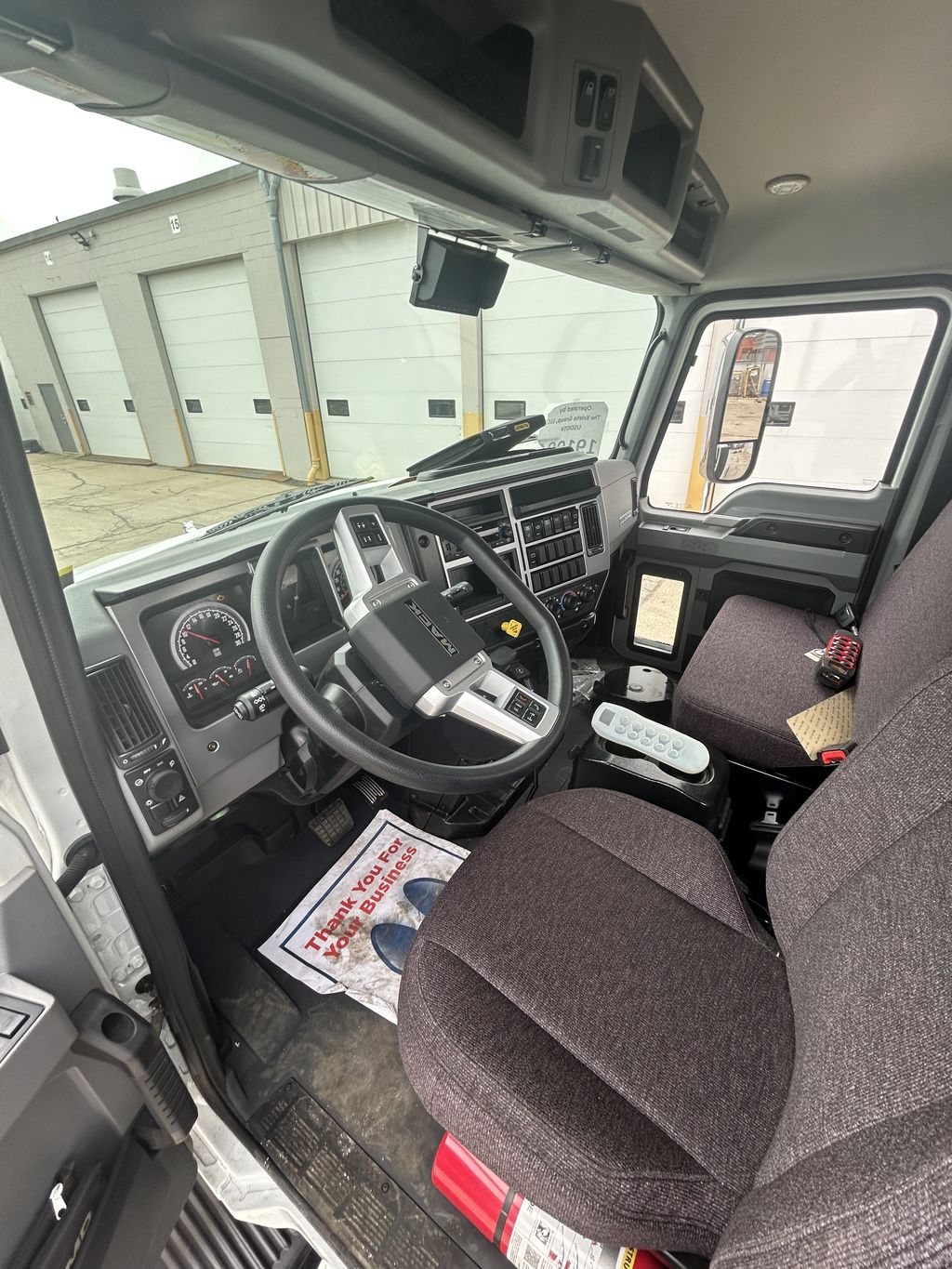 Slide images of 2026 MACK MD642