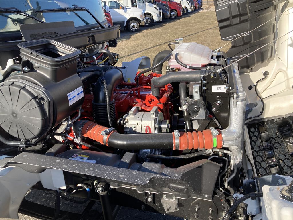 Slide images of 2026 HINO L6-26