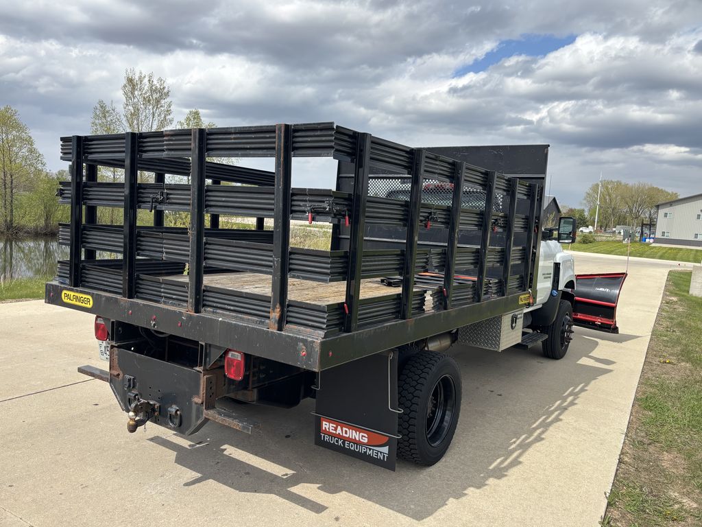 Slide images of 2019 CHEVROLET SILVERADO MEDIU