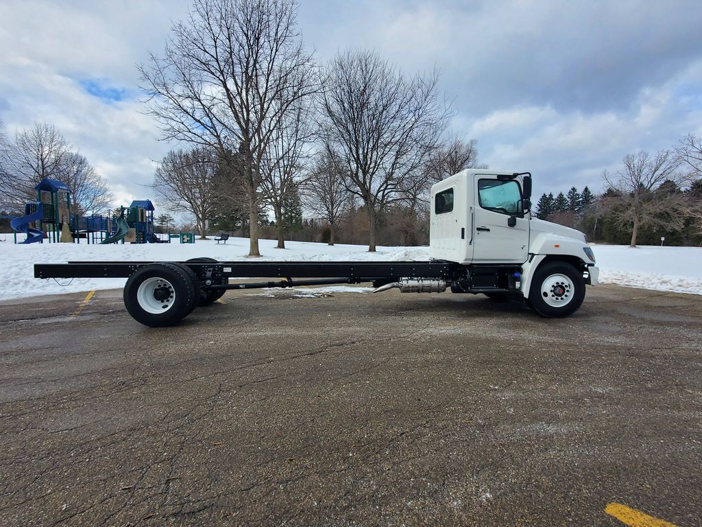 Slide images of 2026 HINO L6