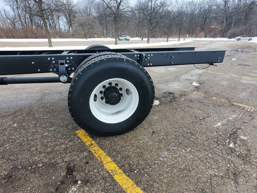 Slide images of 2026 HINO L6