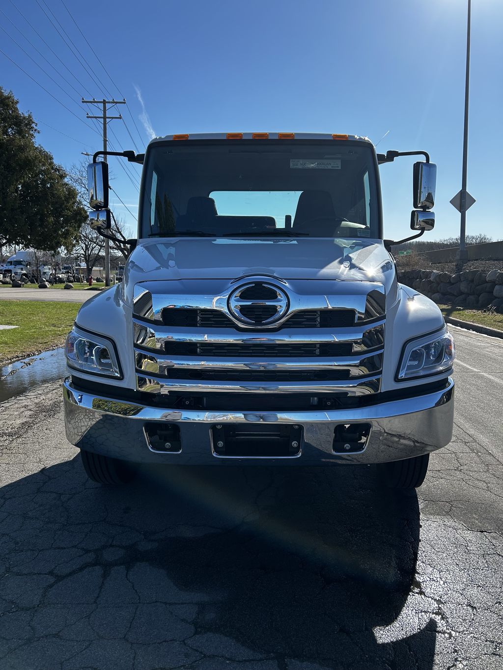 Slide images of 2026 HINO L6