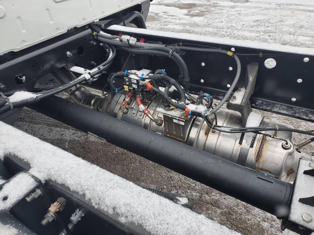 Slide images of 2026 HINO L6