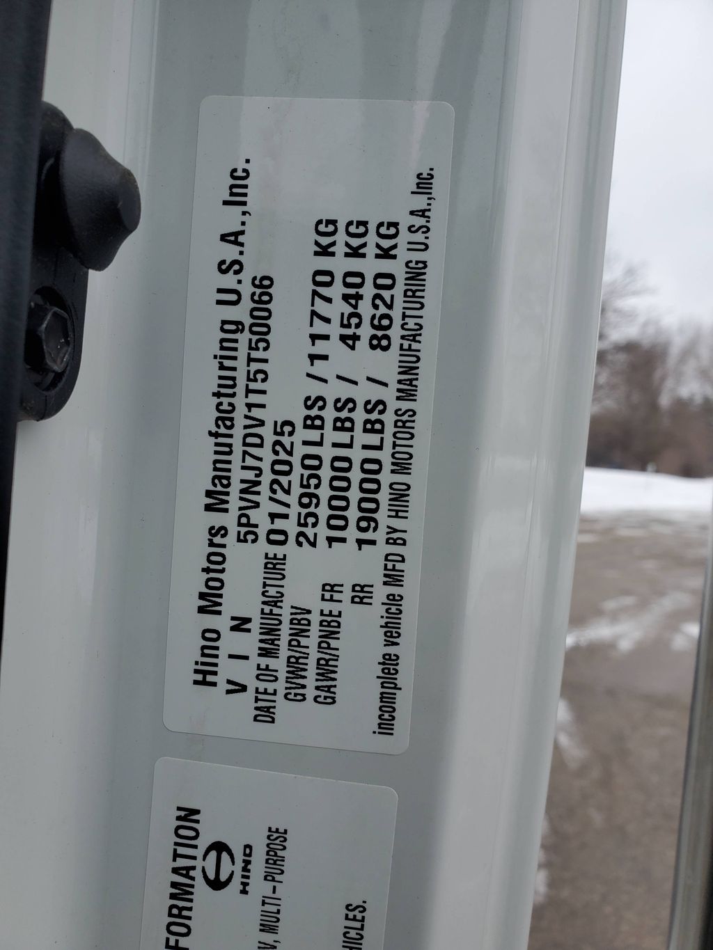 Slide images of 2026 HINO L6