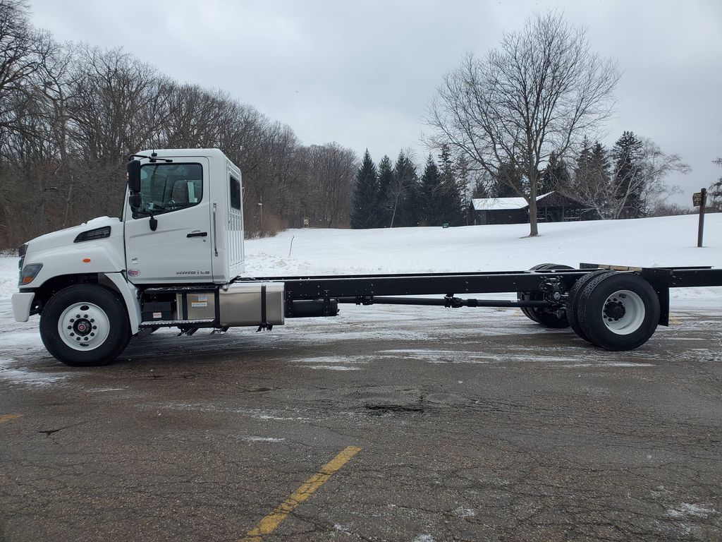 Slide images of 2026 HINO L6