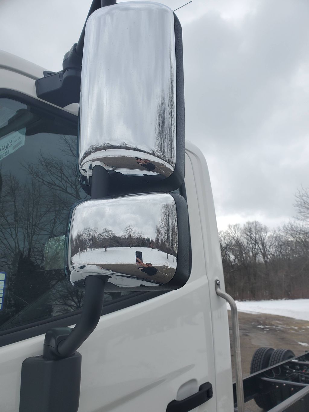 Slide images of 2026 HINO L6-26