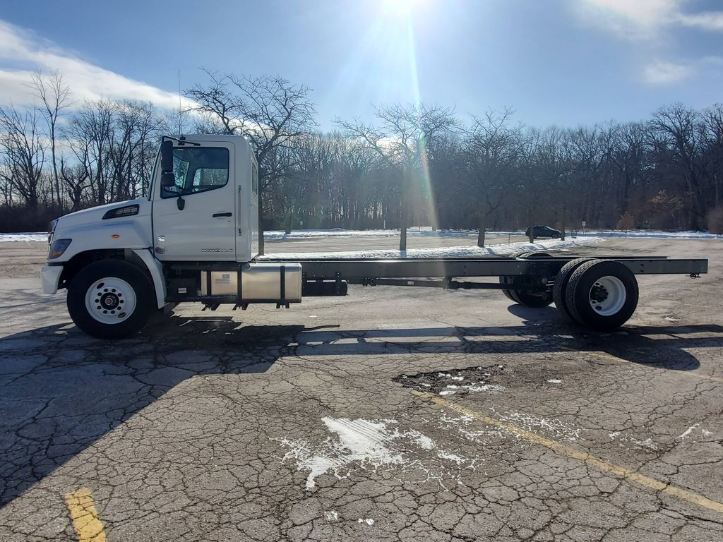 Slide images of 2026 HINO L6