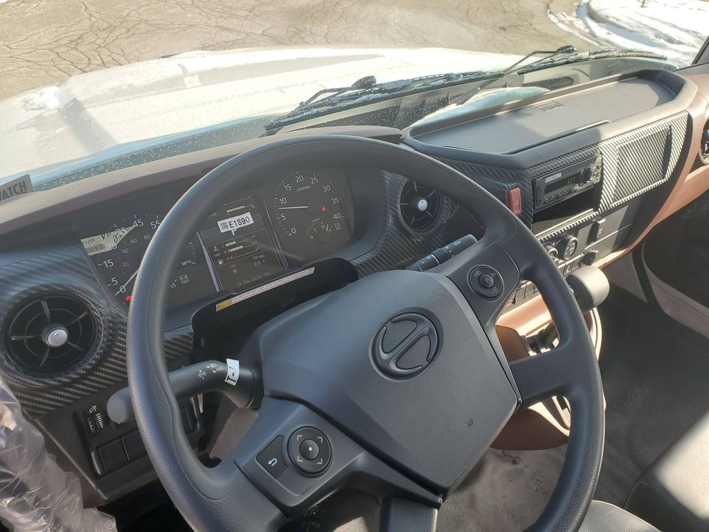 Slide images of 2026 HINO L6