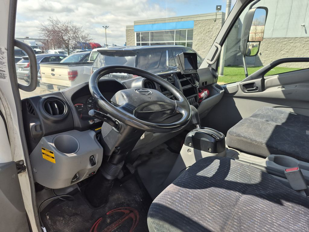 Slide images of 2020 HINO 155