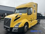 Slide images of 2022 VOLVO VNL64T760