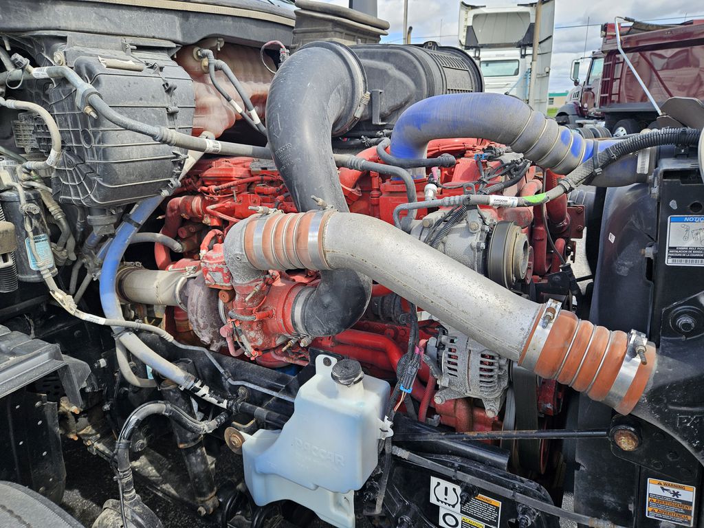 Slide images of 2022 PETERBILT TRK 