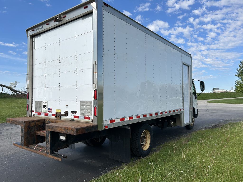Slide images of 2018 HINO 195