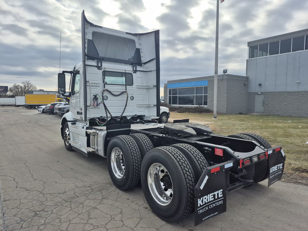 Slide images of 2025 VOLVO VNR64T300 