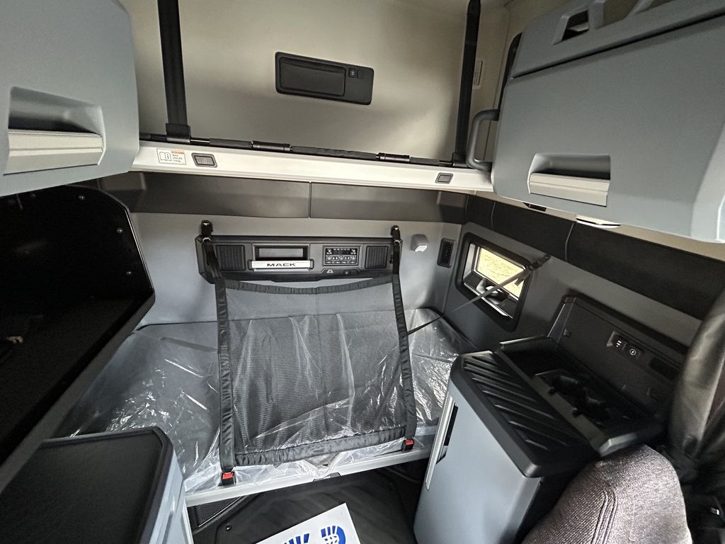 Slide images of 2026 MACK PIONEER 64T 76H