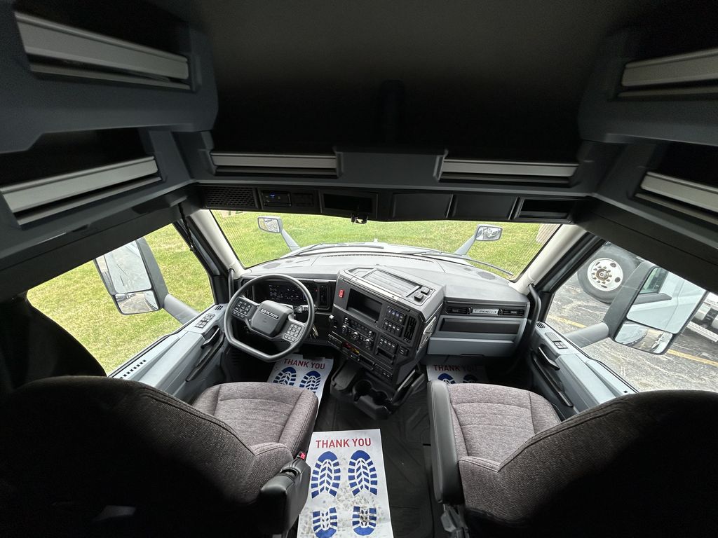 Slide images of 2026 MACK PIONEER 64T 76H