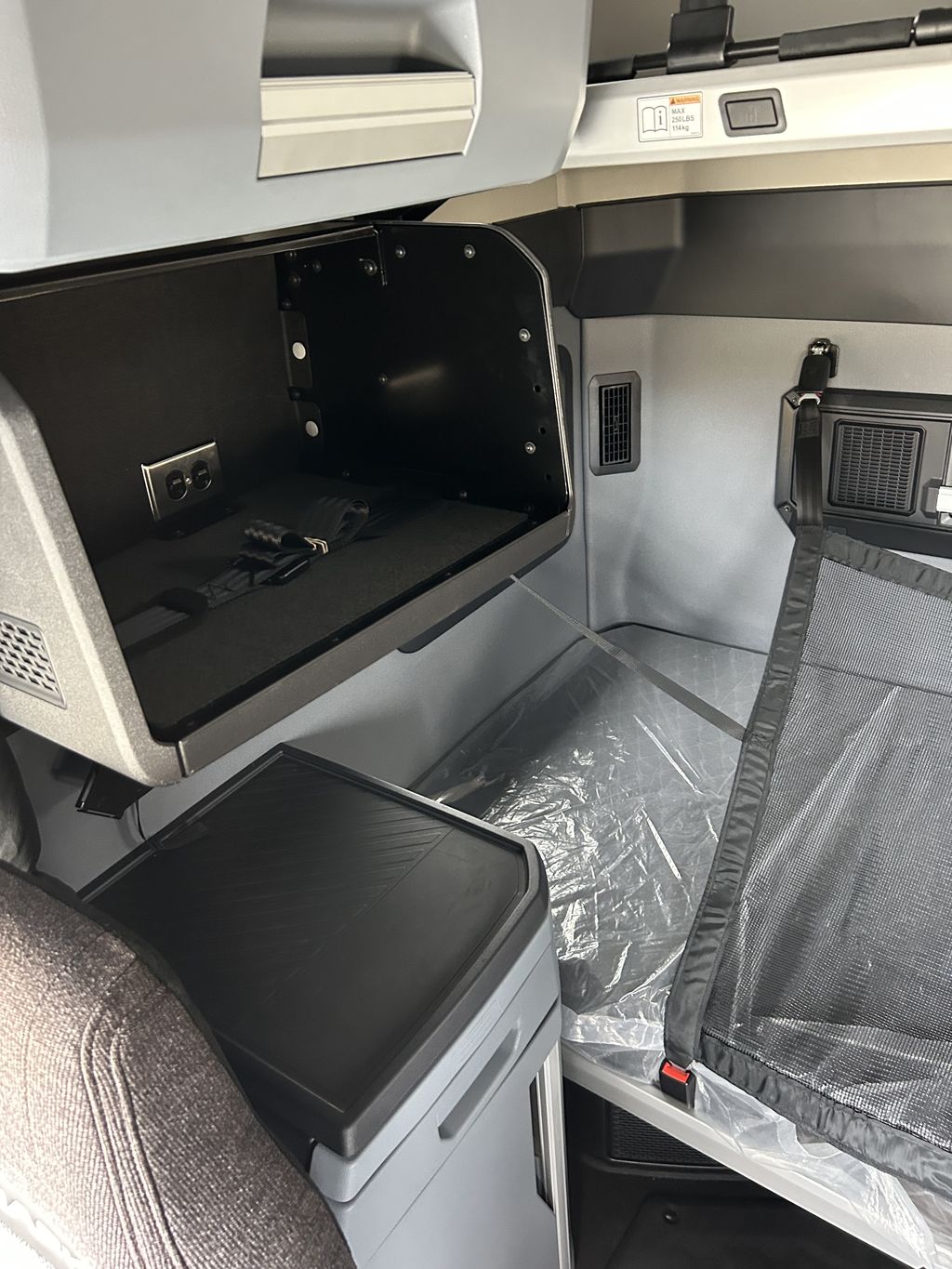 Slide images of 2026 MACK PIONEER 64T 76H