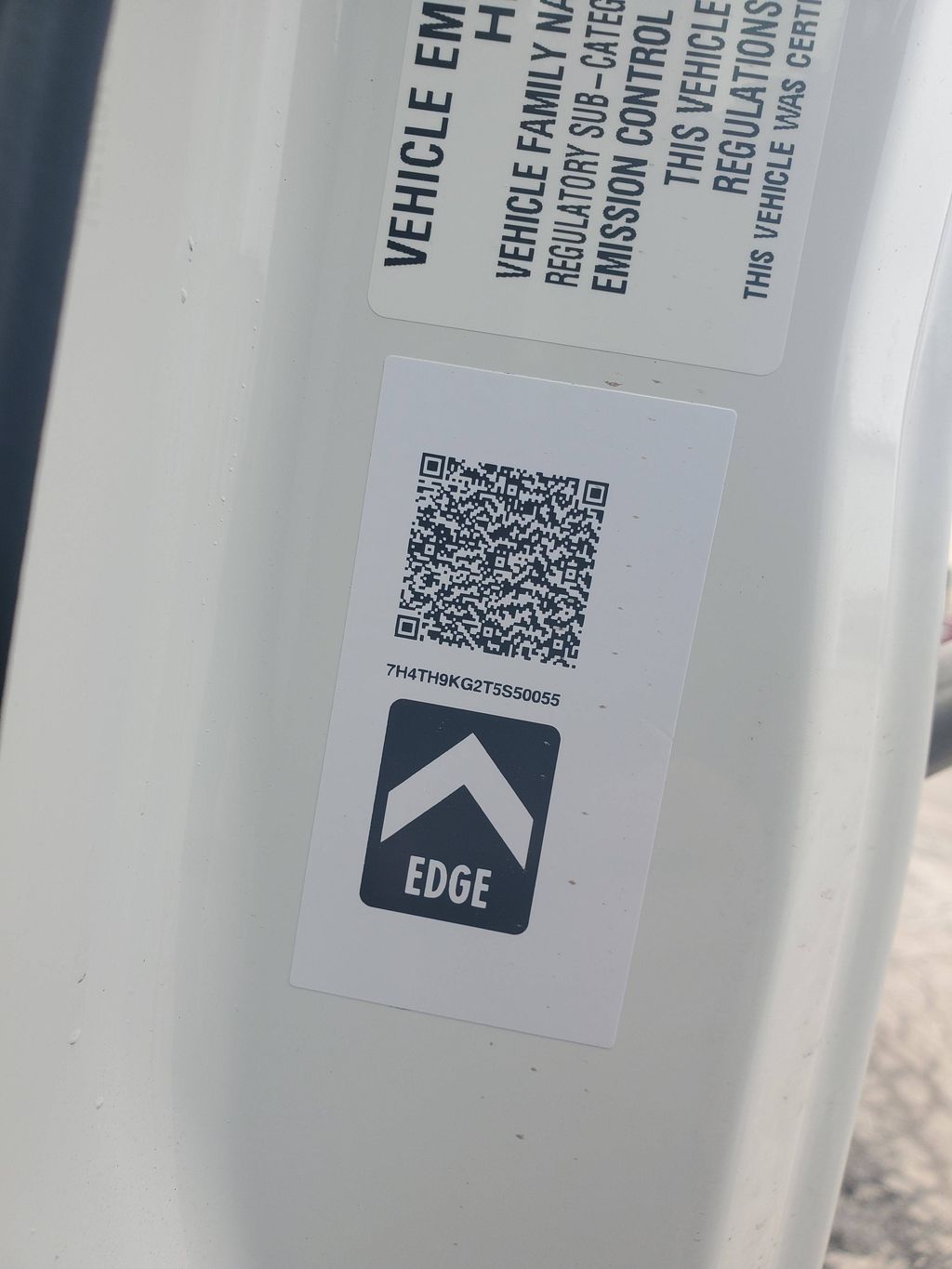 Slide images of 2026 HINO XL8 (SA TRAC.)