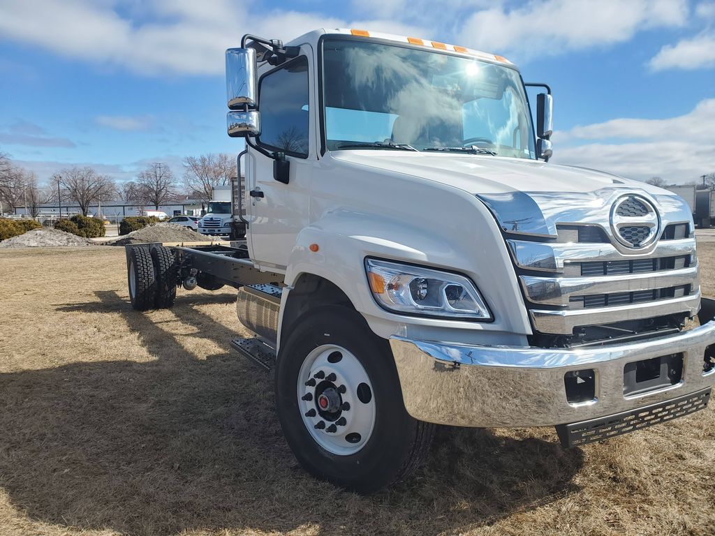 Slide images of 2026 HINO XL7
