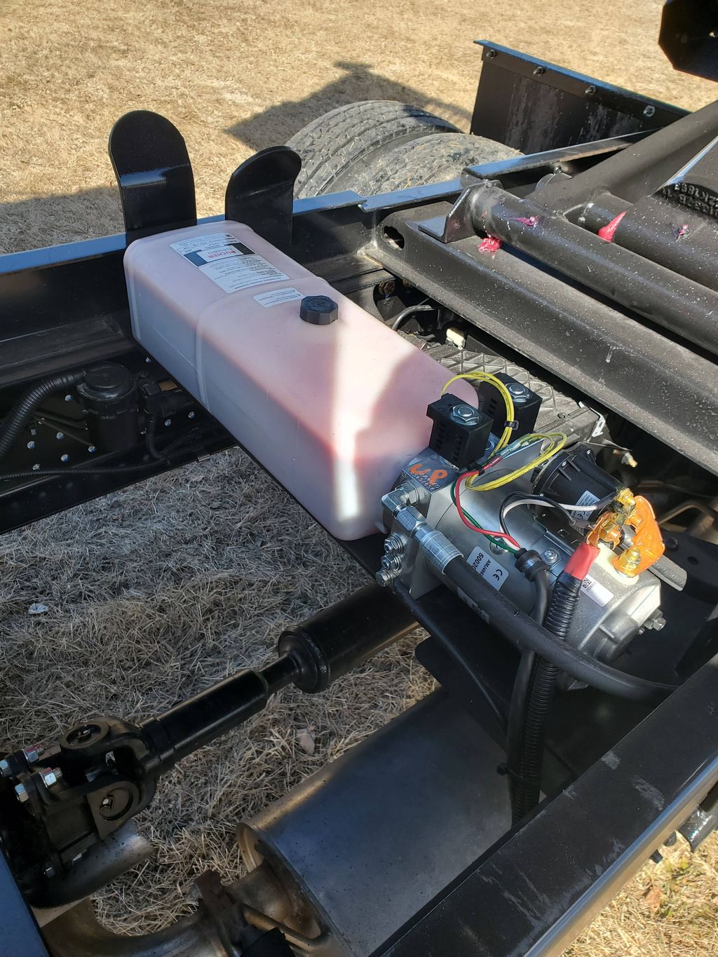 Slide images of 2026 ISUZU NRR