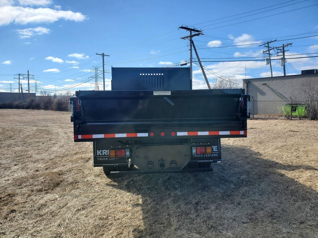 Slide images of 2026 ISUZU NRR