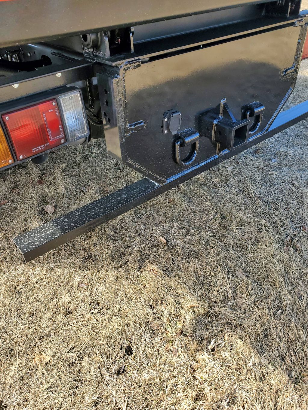 Slide images of 2026 ISUZU NRR