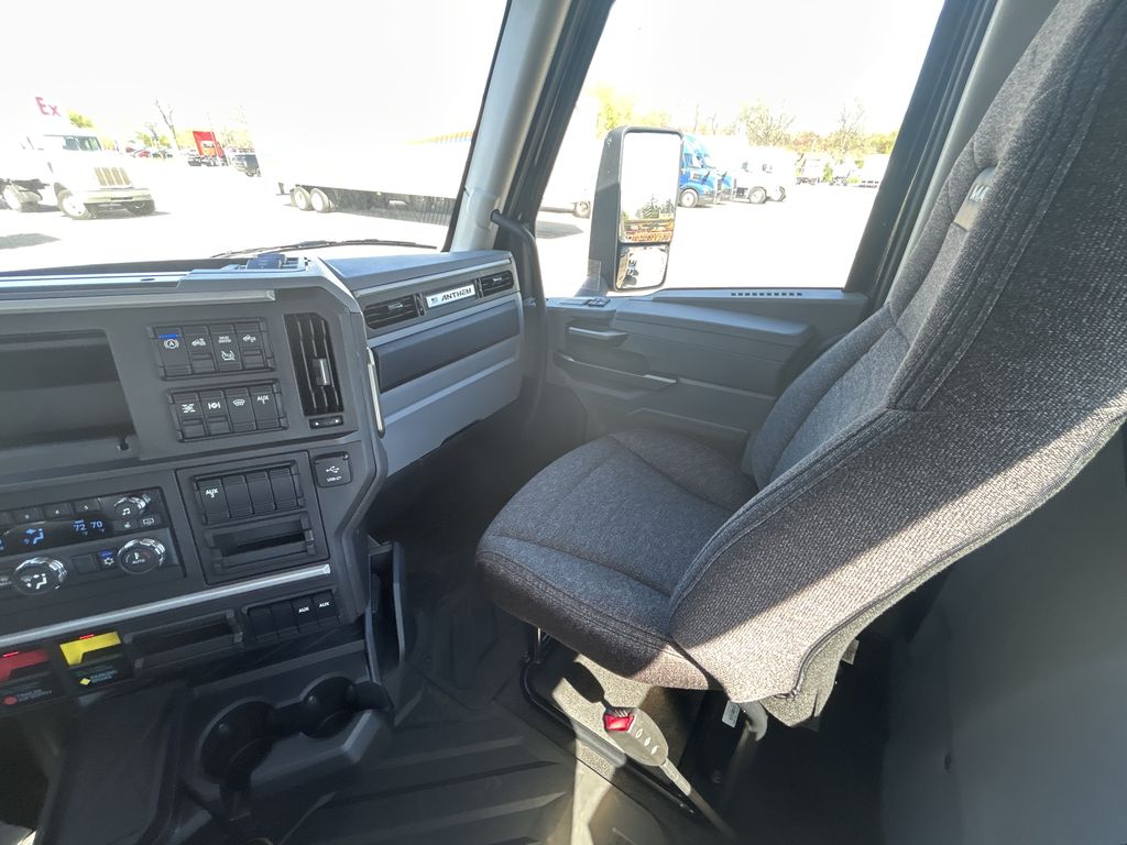 Slide images of 2027 MACK ANTHEM GEN2 64T