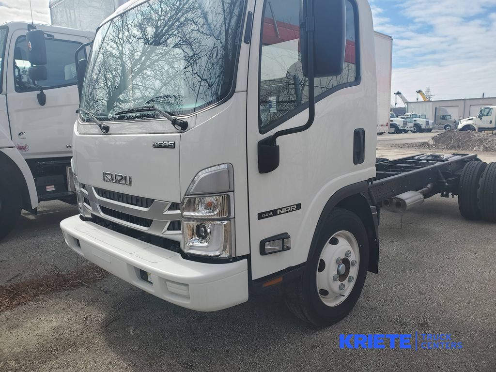 Image of 2025 ISUZU NRR