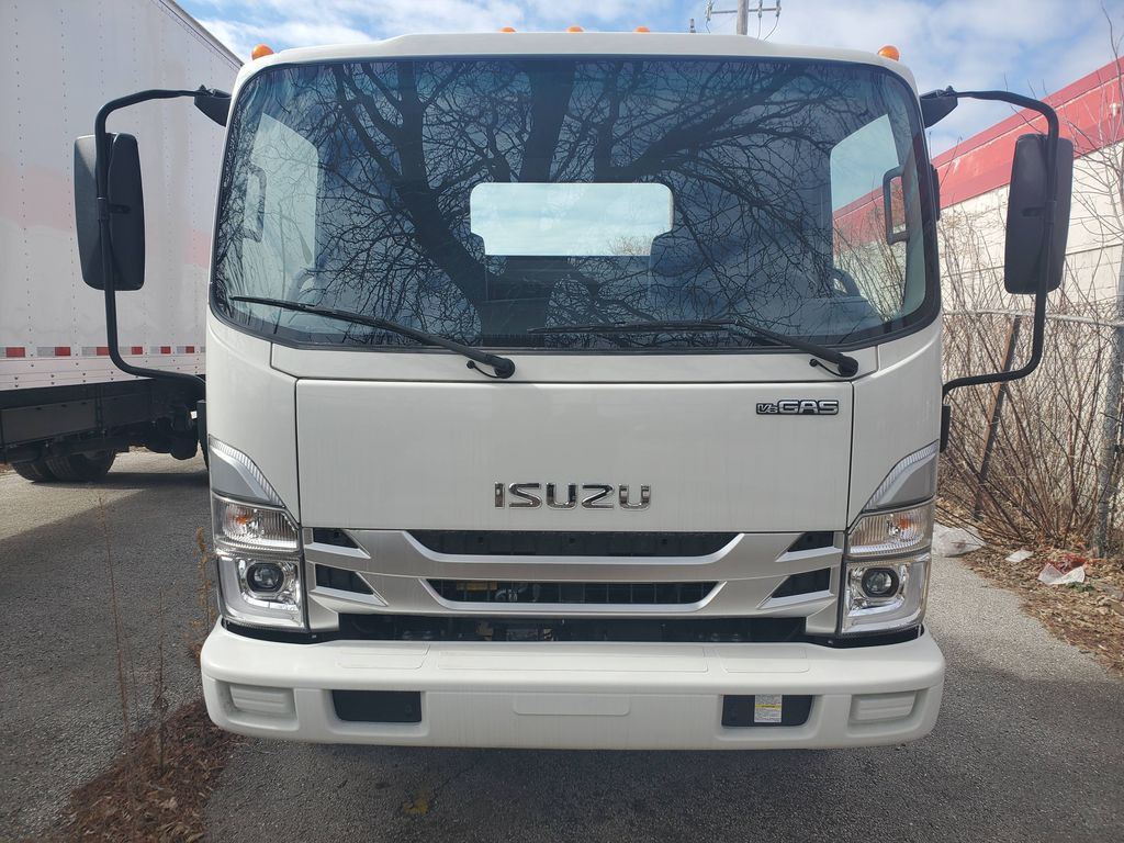 Slide images of 2025 ISUZU NRR