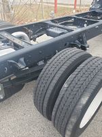 Slide images of 2025 ISUZU NRR