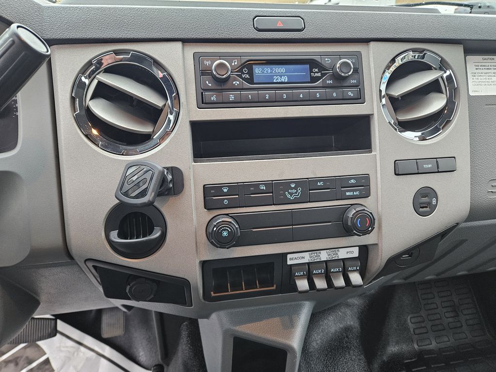 Slide images of 2021 FORD F650 